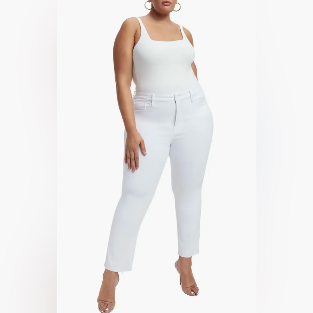 Good American‎ Good Legs High Rise Straight Leg Raw Hem Jeans in White Size 20